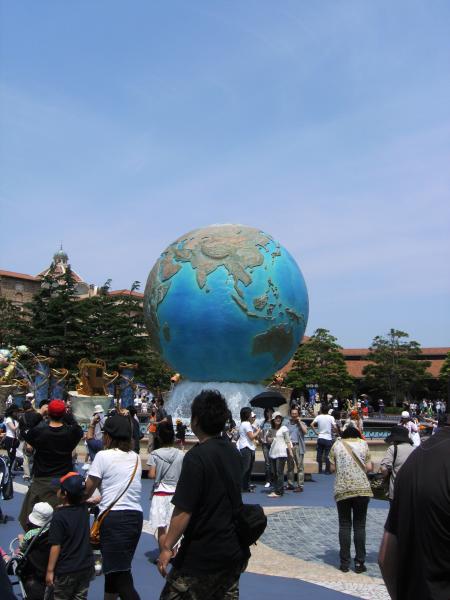 arrive a disney sea a tokyo trop puissant